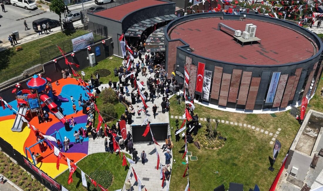 Gaziosmanpaşa Belediyesi, içerisinde ilçenin ilk emekli evi, gençlik merkezi, kütüphane,