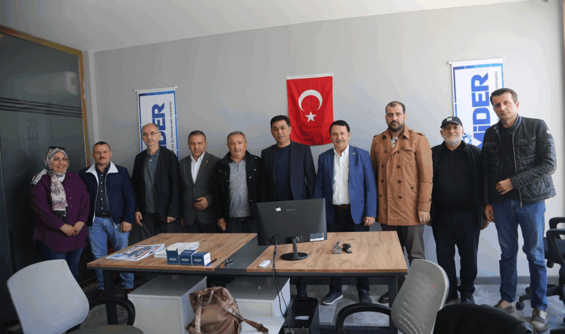 GOPMİDER Başkanı Erhan Acat, belediyeye yardımcı olmamız için basın kuruluşları