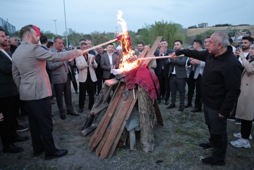 Arnavutköy Belediyesi, baharın gelişi ve bolluğun simgesi Hıdırellez’i Terkos Mahallesi’nde