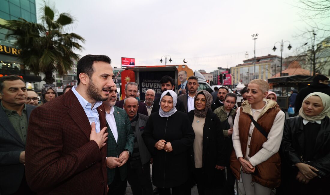 AK Parti İstanbul İl Başkanı Abdullah Özdemir, Mevlana mahallesini ziyaret