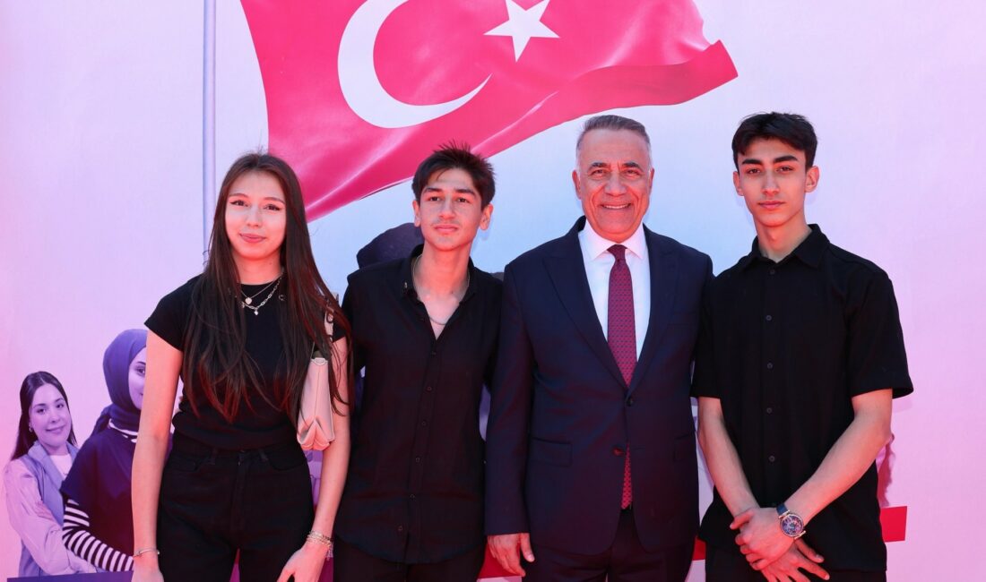 Sultangazi Belediye Başkanı Abdurrahman Dursun "Kurtuluş mücadelesinin kalıcı bir zaferle