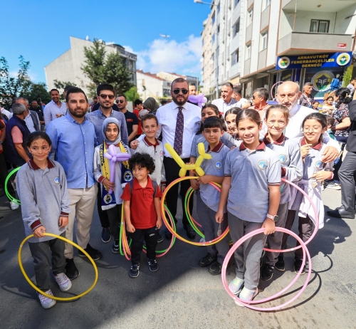 Avrupa Hareketlilik Haftası kapsamında Ayşıl Sokak araç trafiğine kapatıldı; bisiklet,