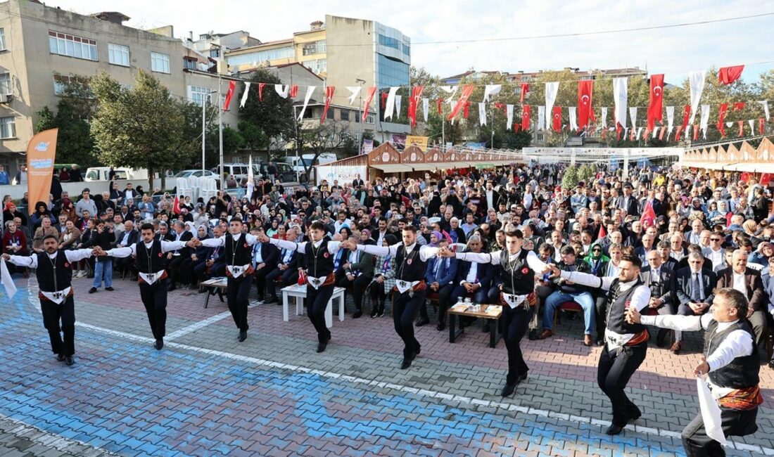Sultangazi Kültür Festivali’nde bu kez kadim şehir Erzurum heyecanı yaşandı.