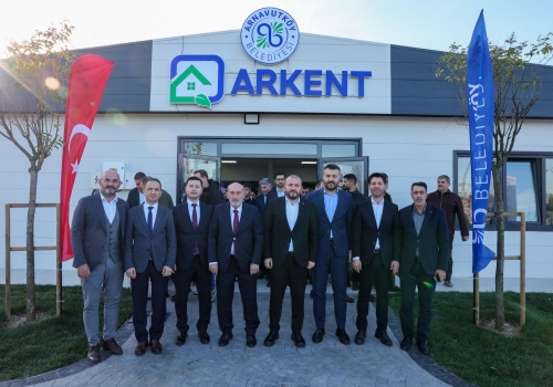 Arnavutköy Belediyesi’nin mahallelerde başlattığı kentsel yenileme rehberlik hizmeti İmrahor’da devreye