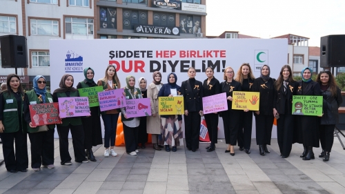 Arnavutköy Belediyesi’nin Kent Konseyi, Yeşilay ve paydaş kurumlarla birlikte düzenlediği