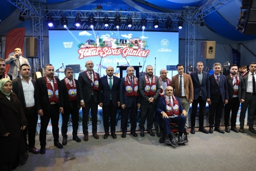 Tokat ve Sivas’ın yöresel lezzetleri, kültürel mirası ve sahne gösterileriyle