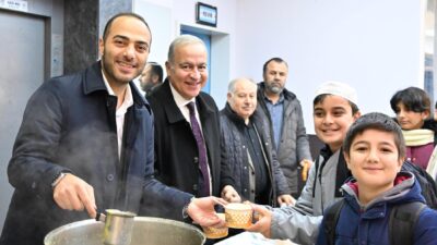 Belediye Başkanı Eray Karadeniz ve İlçe Başkanı İsmail Ergüneş, sabah