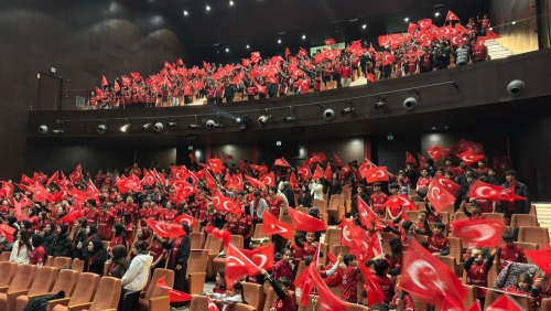 İstanbul Valiliği tarafından Arnavutköy’deki tüm ilkokul ve ortaokul öğrencilerine Türkiye