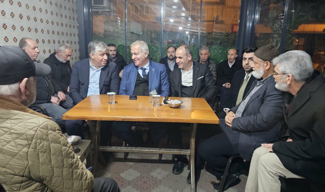 Başkanlar Karadeniz ve Ergüneş, şehit yakınları, gaziler ve aileleriyle Mevlana'da