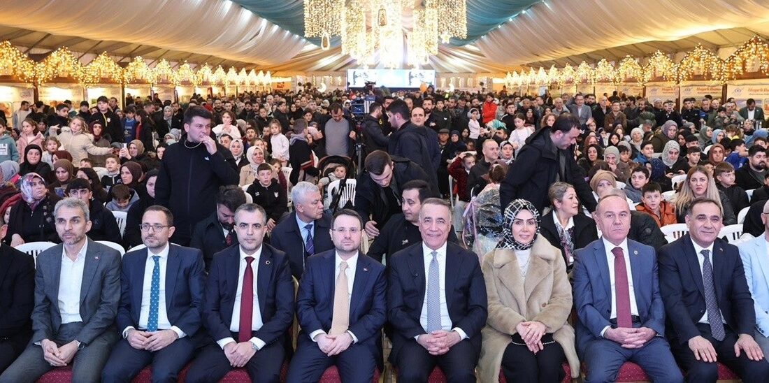 Sultangazi Belediyesi’nin Ramazan etkinlikleri birbirinden güzel sohbetler, söyleşiler ve çocuk