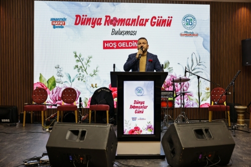 Dünya Romanlar Günü kapsamında Nuri Pakdil Kültür ve Sanat Merkezi’nde