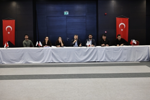 Merkez Mahallesi’nde komşularımızla bir araya gelerek kentsel yenileme sürecini yerinde
