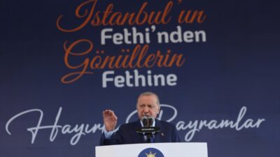 Cumhurbaşkanı Recep Tayyip Erdoğan, "İstanbul'un fethi sadece bir büyük zafer,