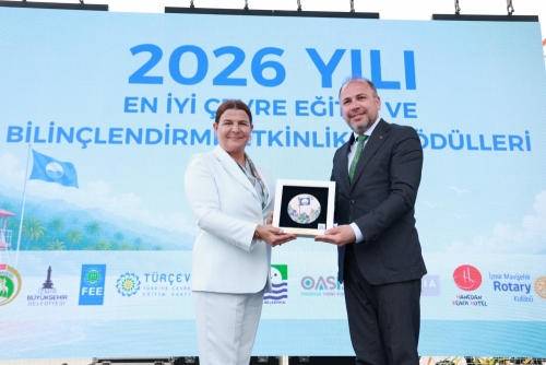 Yeşil ve Mavinin Buluştuğu Arnavutköy’e Çevre Alanında Çifte Ödül Arnavutköy Belediyesi, çevre ve sürdürülebilirlik alanındaki çalışmalarıyla iki önemli başarıya
