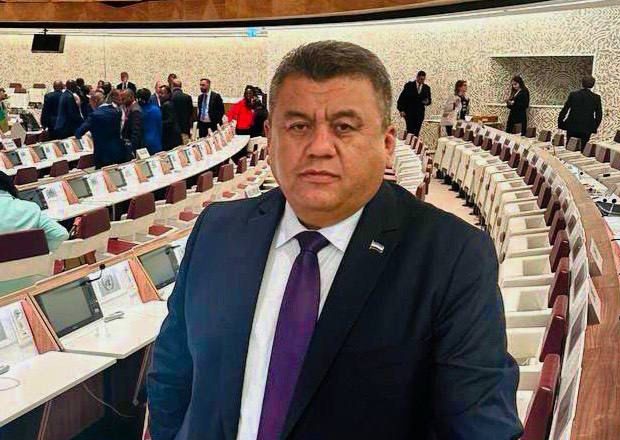 Cahangir Sarimsako, kamu çıkarlarını korumaya olan bağlılığı açıkça dikkat çekti.