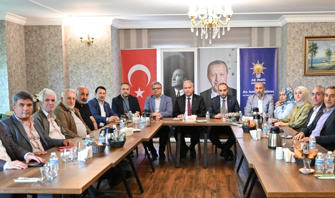 Başkan İsmail Ergüneş “Gazeteciler bizlerin yol arkadaşı” AK Parti Gaziosmanpaşa İlçe Başkanı İsmail Ergüneş “Gazeteciler de bizler