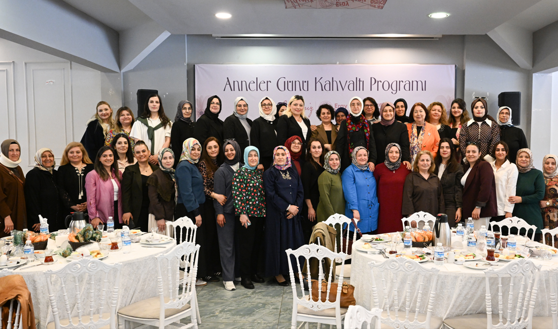 KADIN PERSONELLER KAHVALTI PROGRAMINDA BİR ARAYA GELDİ.