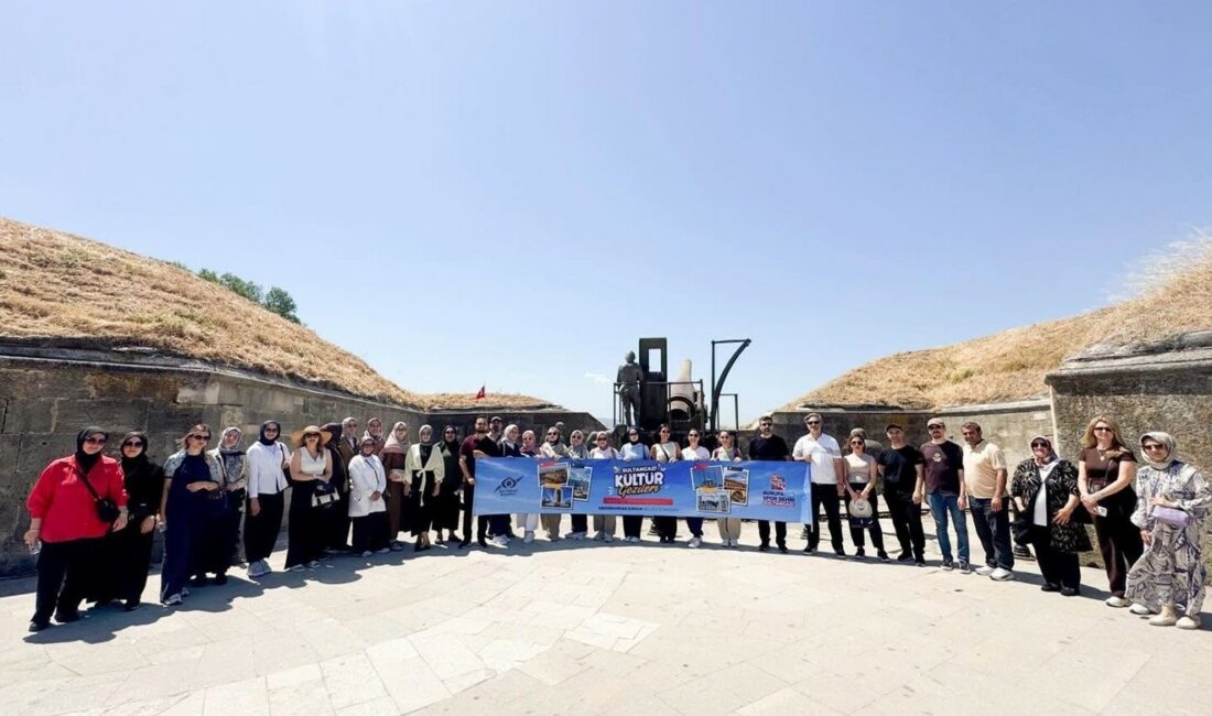 Sultangazi Belediyesi, ilçe sakinleri için Türkiye’nin tarihi ve kültürel mekanlarına