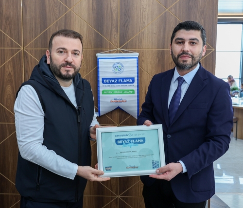 Arnavutköy’de Hizmet Kalitesine “Beyaz Flama” Standardı Arnavutköy'de gıda güvenliği, hijyen ve hizmet kalitesini en üst seviyeye