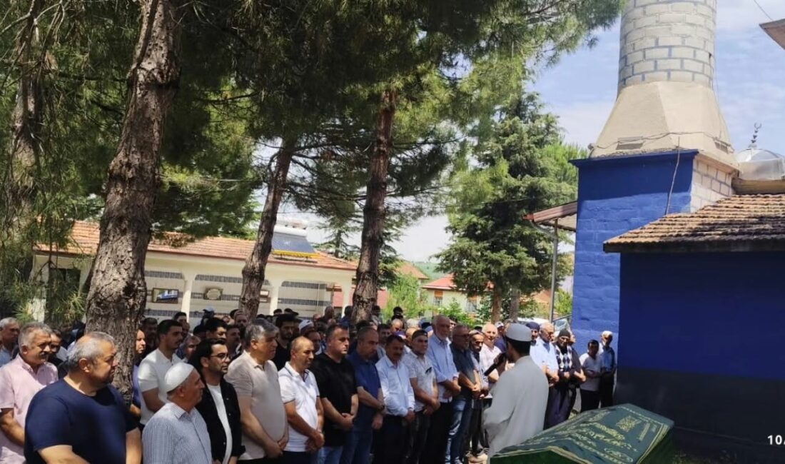 Hacı Mehmet Önder ebediyete uğurlandı Gaziosmanpaşa Belediyesi GOP-KENT Yönetim Kurulu Başkanı Adem Önder’in babası Hacı