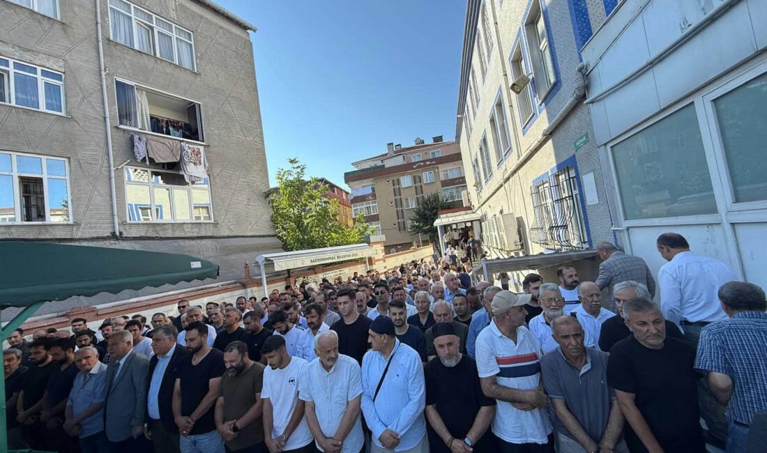 Gazi Musa İlhan’ın kayınbabası Muhlis Coşar ebediyete uğurlandı 15 Temmuz Gazisi Musa İlhan'ın kayınbabası Muhlis Coşar Mevlana Merkez