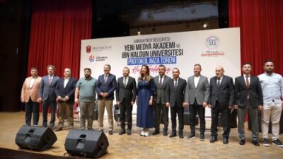 Arnavutköy Belediyesi bünyesinde faaliyet gösteren Yeni Medya Akademisi, halkla ilişkiler