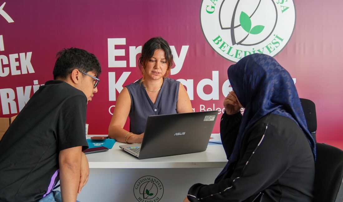GAZİOSMANPAŞA BELEDİYESİ’NDEN ÜNİVERSİTE ADAYLARINA ÜCRETSİZ TERCİH DANIŞMANLIĞI Gaziosmanpaşa Belediyesi, üniversite tercih döneminde de gençlerin yanında olmayı sürdürüyor.