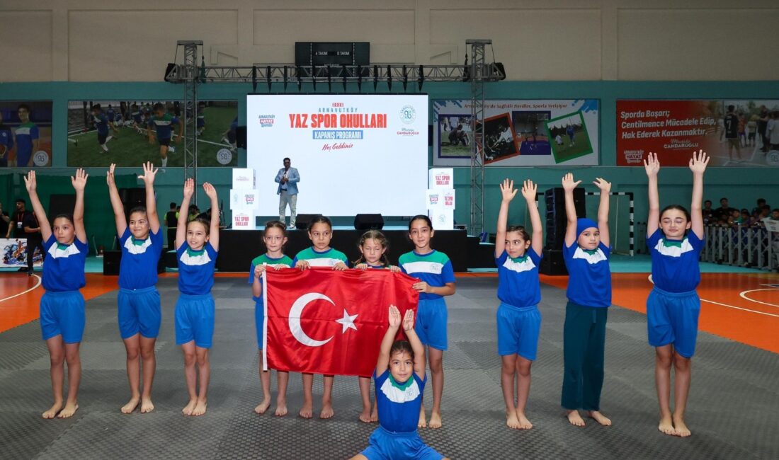 Arnavutköy’de 10 Bin Genç Sporla Dolu Bir Yaz Geçirdi Arnavutköy Belediyesi’nin çocuk ve gençlere yönelik düzenlediği Yaz Spor Okulları,