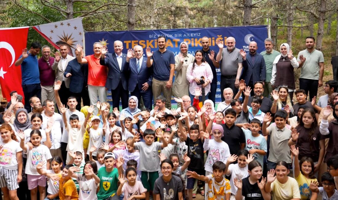 AK Parti Gaziosmanpaşa ilçe teşkilatı geleneksel pikniği yapıldı Genel başkan yardımcıları, bakanların, milletvekillerinin, belediye başkanları ile teşkilat kademelerinin