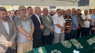 Hacı Ahmet Kazankaya ebediyete uğurlandı Bolluca Belediye Başkanı Recep Bahri Kazankaya’nın babası Hacı Ahmet Kazankaya