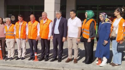 Başkan İsmail Ergüneş, dün olduğu gibi bugün de yarın da esnaf ziyaretlerimiz sürecek AK Parti Gaziosmanpaşa İlçe Başkanı İsmail Ergüneş “Mevlana mahallemiz Sefa