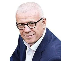 Ertuğrul Özkök; Sosyalist düşüncenin esiri Kırcaali'li çok tanıdığım milliyetçi kimseler var ama! Özkök; Sosyalist düşüncenin