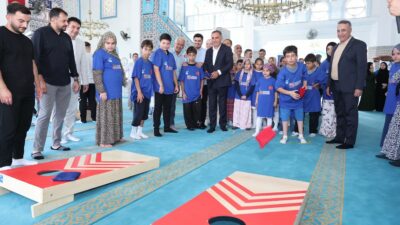 Sultangazi’de sporla yatıp; sporla kalkıyorlar Sultangazi Belediyesi, yaz Kur'an kursuna gelen çocukları ders sonrasında sporla