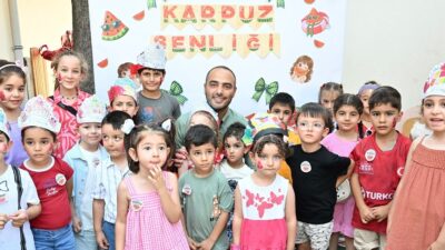 DÜNYA KARPUZ GÜNÜ, FESTİVAL HAVASINDA KUTLANDI Gaziosmanpaşa Belediyesi, 3 Ağustos Dünya Karpuz Günü dolayısıyla düzenlediği “Karpuz