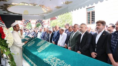 Murat Aras dualarla ebediyete uğurlandı İBB Özel Güvenlik Görevlisi Murat Aras ebediyete uğurlandı.