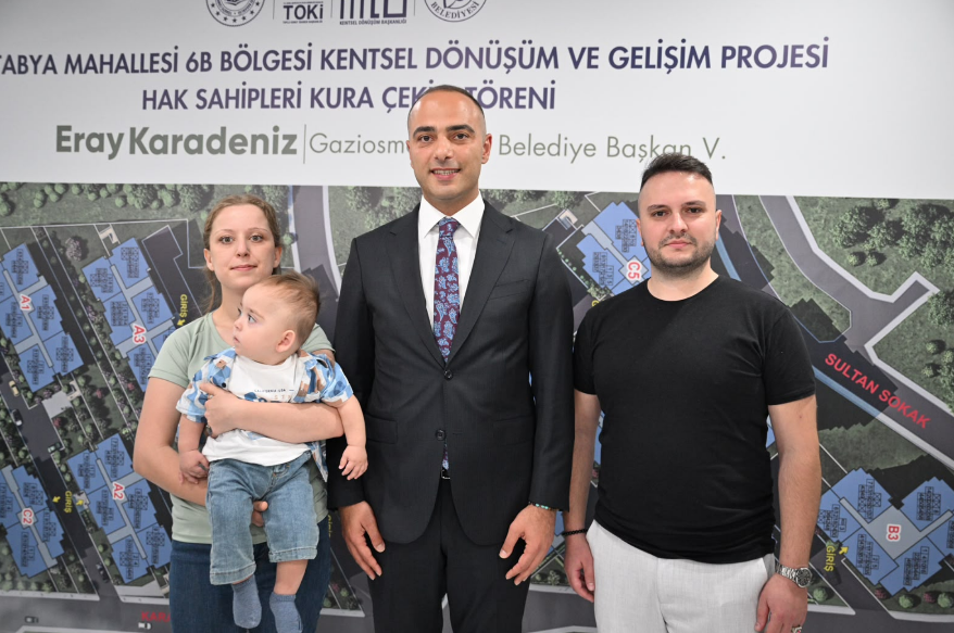 GAZİOSMANPAŞA’DA 665 KONUTUN KURASI ÇEKİLDİ: ANAHTARLAR 1 AY İÇİNDE TESLİM EDİLECEK İstanbul’da “Büyük Dönüşüm” kapsamında üç ilçede tamamlanan 1.642 bağımsız bölüm