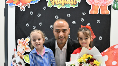 GAZİOSMANPAŞA’DA HAYVAN SEVGİSİ ÇOCUKLARLA BÜYÜYOR Gaziosmanpaşa Belediyesi, Hayvanları Koruma Haftası kapsamında çocukları hayvan sevgisi, merhamet