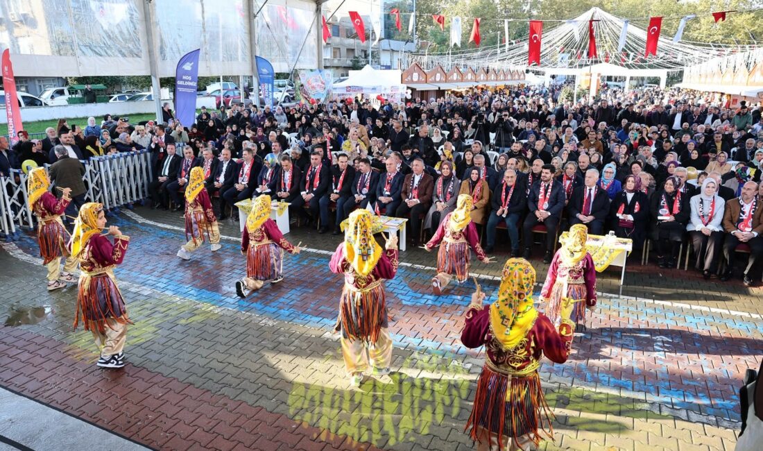 Sultangazi Belediyesi ile Kastamonulular Dayanışma Derneği’nin düzenlediği Kastamonu Tanıtım Günleri